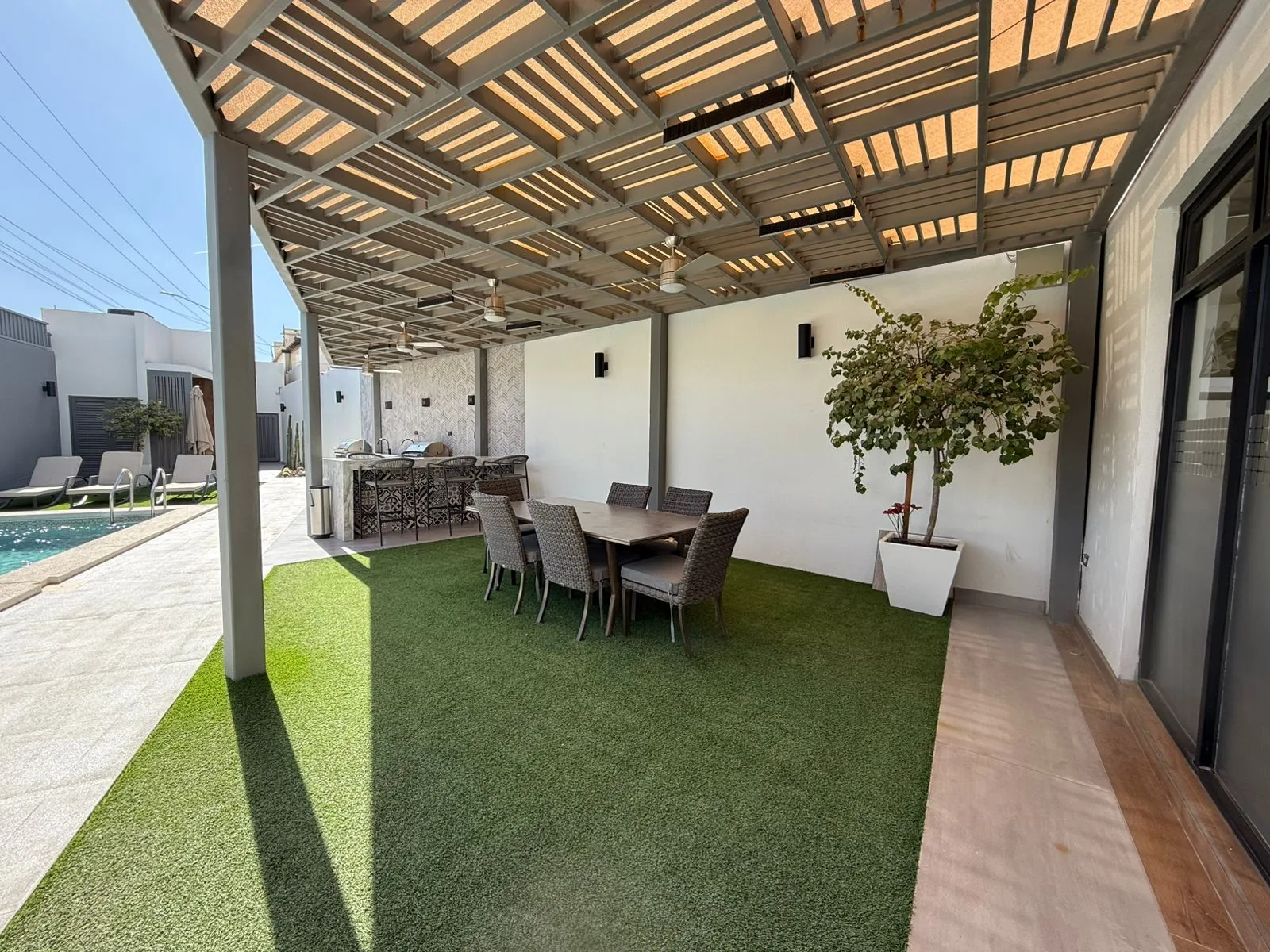 Terraza com&uacute;n